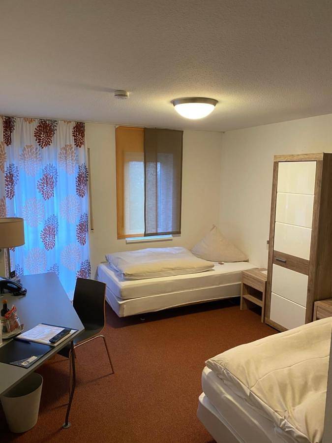 Hôtel pour 4 personnes, avec vue et terrasse à Rastatt - 4