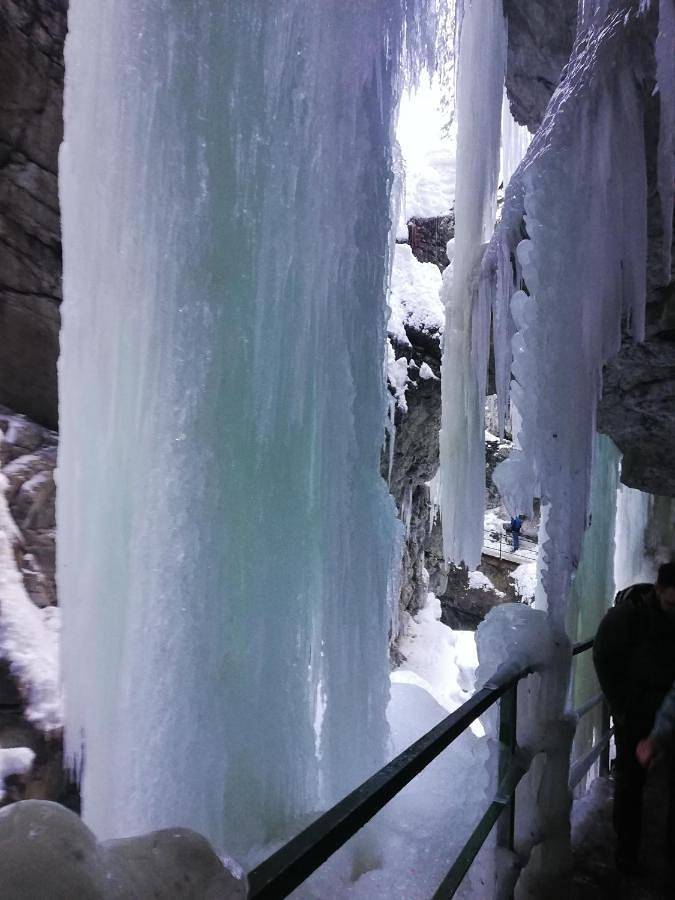 Bungalow für 3 Personen, mit Pool und Sauna sowie Garten und Whirlpool, mit Haustier im Allgäu - 4