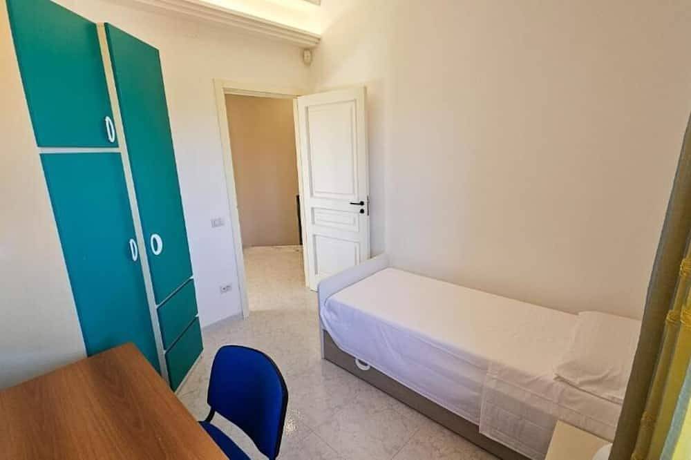 Appartamento intero, Villa con Giardino e Parcheggio a 300 mt dal Mare in Siracusa, Siracusa e dintorni