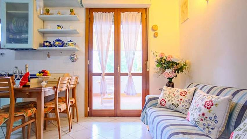 Holiday apartment for 4 people, with balcony - 1