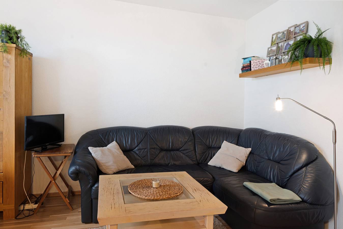 Apartamento entero, Apartamento 'Kastanie' con jardín privado, balcón y wifi in Halle (Sajonia-Anhalt), Saale-Unstrut