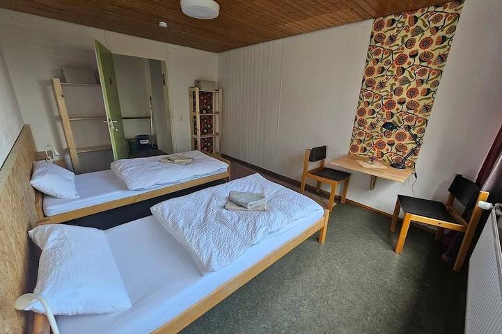 Gîte pour 2 personnes, avec jardin à Gomadingen - 4