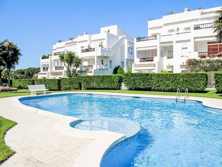 Apartamento de vacaciones para 6 personas, con Terraza y Jardín en Playa de Pals