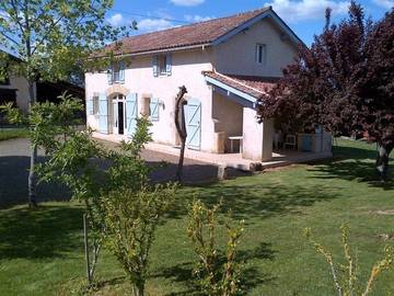 Gîte pour 6 personnes, avec terrasse et jardin dans les Landes