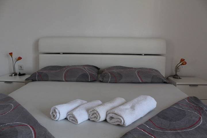 Ferienwohnung für 3 Personen, mit Balkon/Terrasse in Primosten - 3