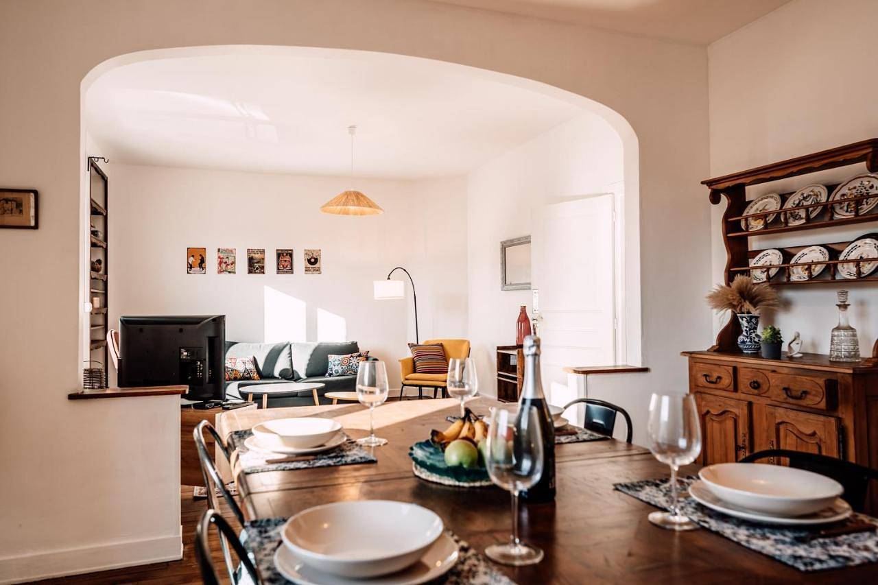 Appartement entier, Superior Apartment with Sauna in Champagne-sur-Seine, Seine-et-Marne