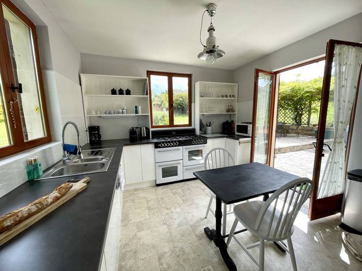 Gîte pour 8 personnes, avec piscine à Cénac-et-Saint-Julien - 3