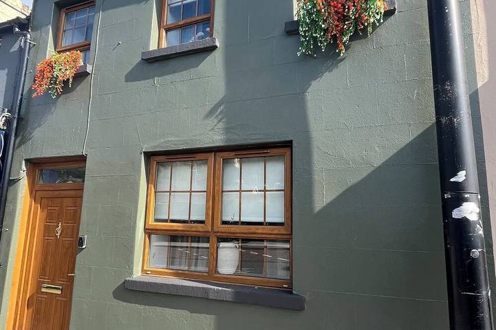 Holiday rental for 5 people, with pets in Armagh