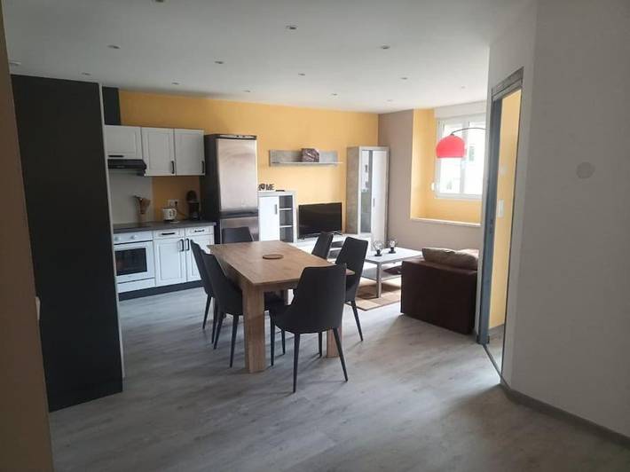 Gîte pour 6 personnes, avec Terrasse ainsi que Jardin et Vue à Volmunster