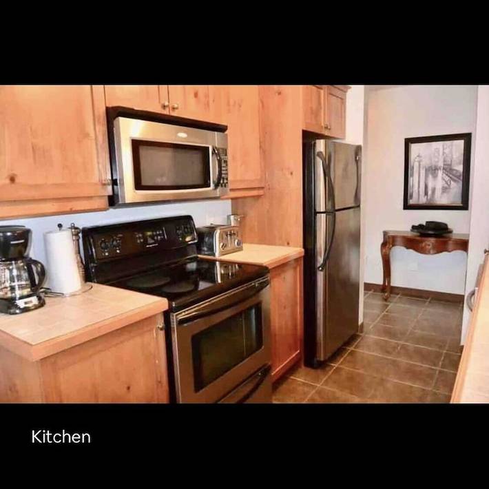 Location de vacances pour 6 personnes, avec piscine et balcon dans Mont-Tremblant - 4