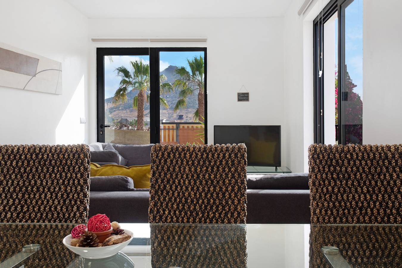Villa "Recanto Dourado" met zeezicht, privégarde & Wi-Fi in Porto Santo, Madeira