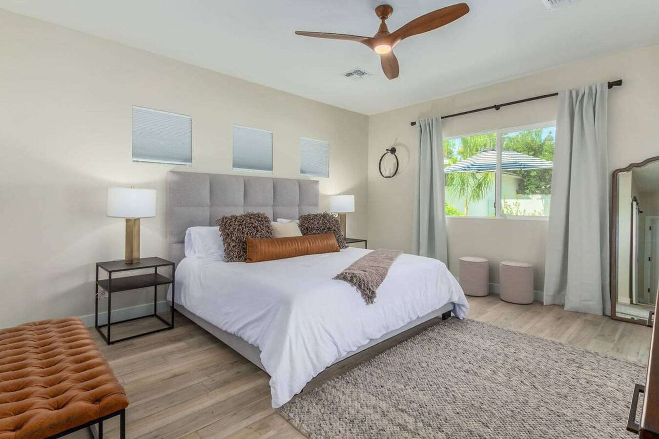 Modern Arcadia Estate Htd Pool Bikes Chef Kitchen in Phoenix, Maricopa County