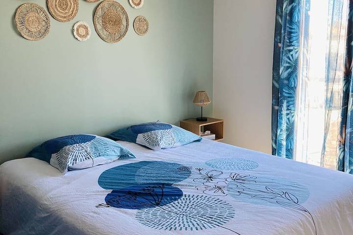 Location de vacances pour 8 personnes, avec jardin et terrasse à Vensac - 2