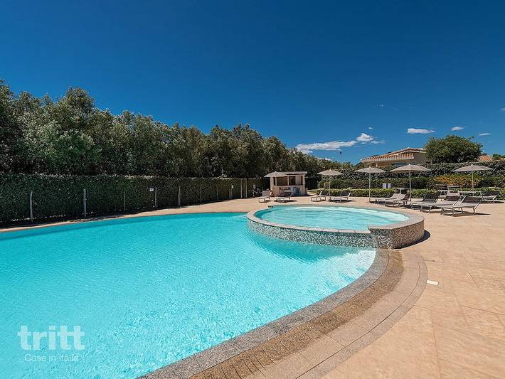 Location de vacances pour 6 personnes, avec balcon/terrasse et terrasse dans Cardedu - 3