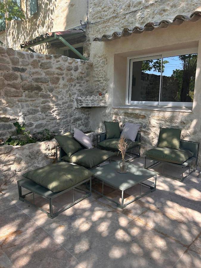 Location de vacances pour 6 personnes, avec terrasse, animaux acceptés à Puyvert - 4