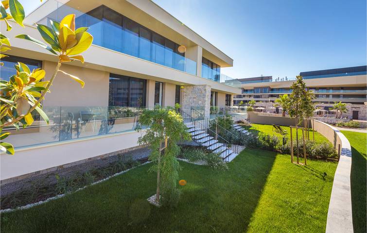 Maison de vacances pour 8 personnes, avec piscine ainsi que terrasse et jardin - 1