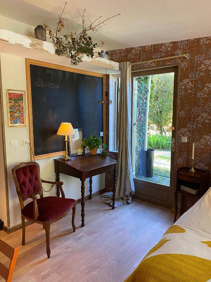 Location de vacances pour 2 personnes, avec jardin et terrasse à Trémolat - 3