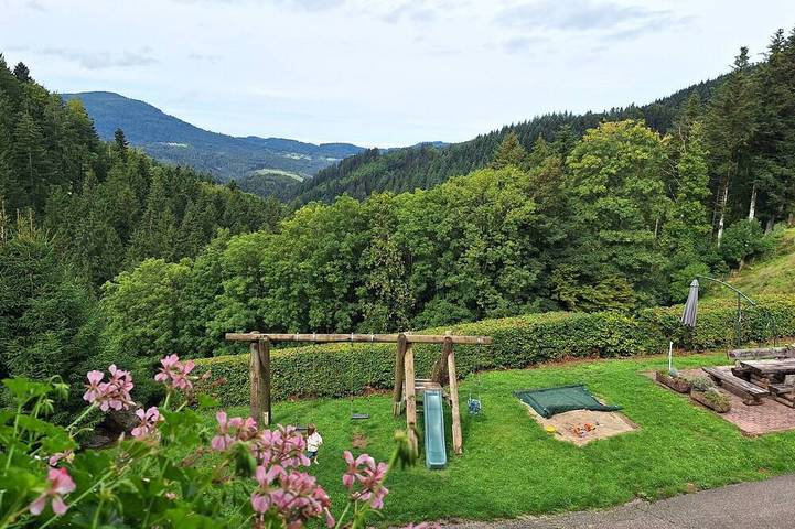Ferienwohnung für 2 Personen, mit Garten und Balkon - 1