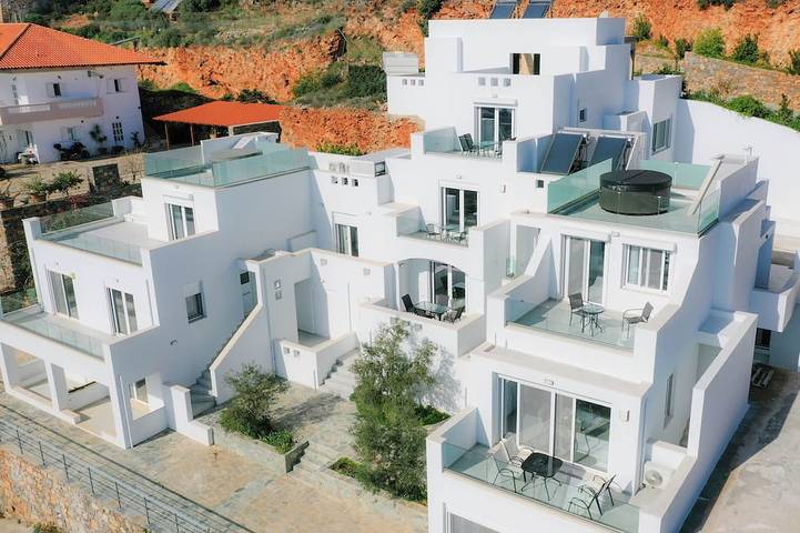 Villa für 6 Personen, mit Balkon in Agios Nikolaos