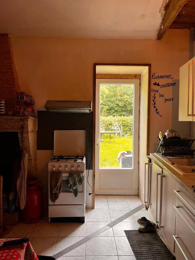 Gîte pour 2 personnes, avec terrasse et jardin à Saint-Germain-d'Esteuil - 3