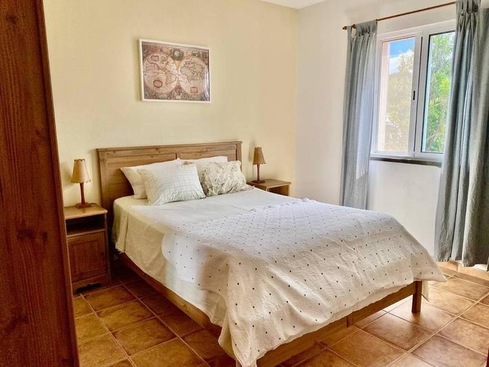 Casa de férias para 4 pessoas, com vista para o lago e vista e ainda jardim em Madalena