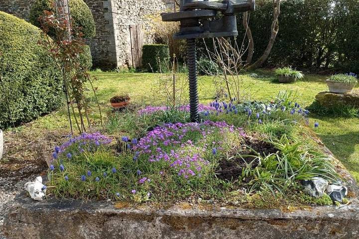 Gîte pour 4 personnes, avec jardin à Saint-Rabier