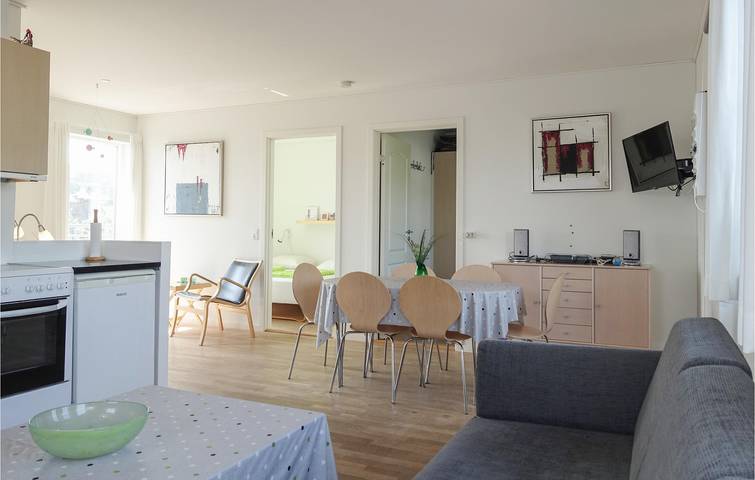 Ganze Ferienwohnung, Ferienwohnung für 4 Personen mit Terrasse in Tejn, Allinge