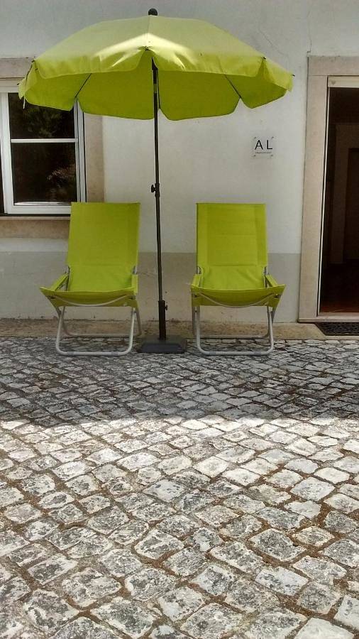 Location de vacances pour 4 personnes, avec piscine ainsi que vue et jardin, animaux acceptés à Leiria - 2