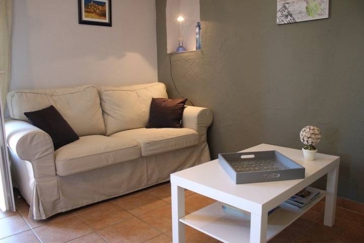 Gîte pour 5 personnes, avec terrasse et jardin, animaux acceptés à Vaison-la-Romaine - 4