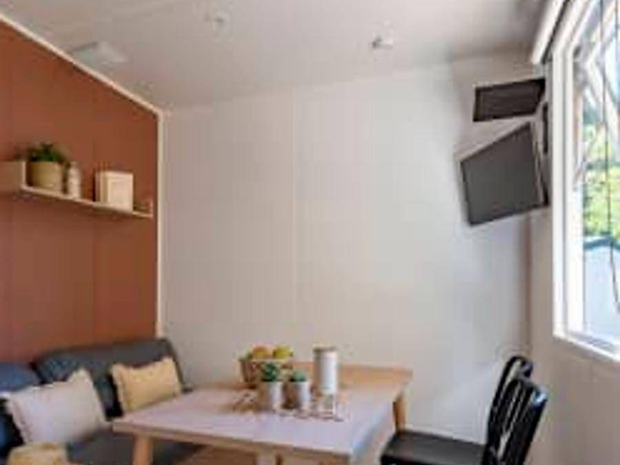 Camping Sandaya - Le Plein Air Des Chênes - Mobilhome 2 personnes - Cottage 2p 1ch clim **** in Clapiers, Côte d'Améthyste