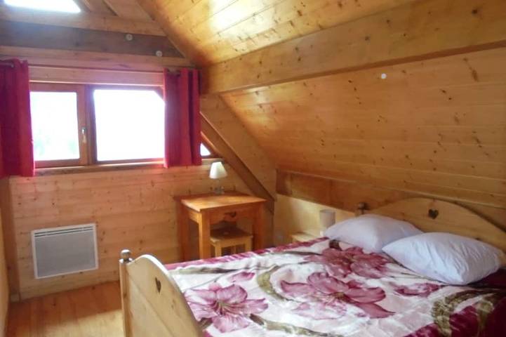 Gîte pour 4 personnes, avec piscine ainsi que terrasse et jardin à Saint-Martin-Vésubie - 3