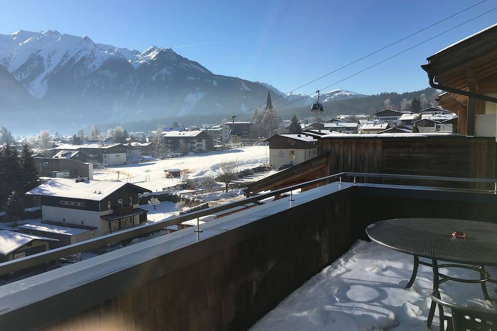Ganze Wohnung, Sonnige Penthouse Wohnung mit fantastischem Ausblick auf den Großvenediger in Neukirchen am Großvenediger, Kitzbüheler Alpen