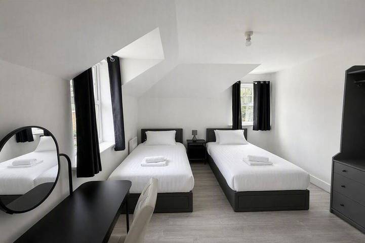 Appartement entier, 2Br Apartment Near Gatwick | Balcony | Sleeps 5 in Crawley, Sussex de l'Ouest