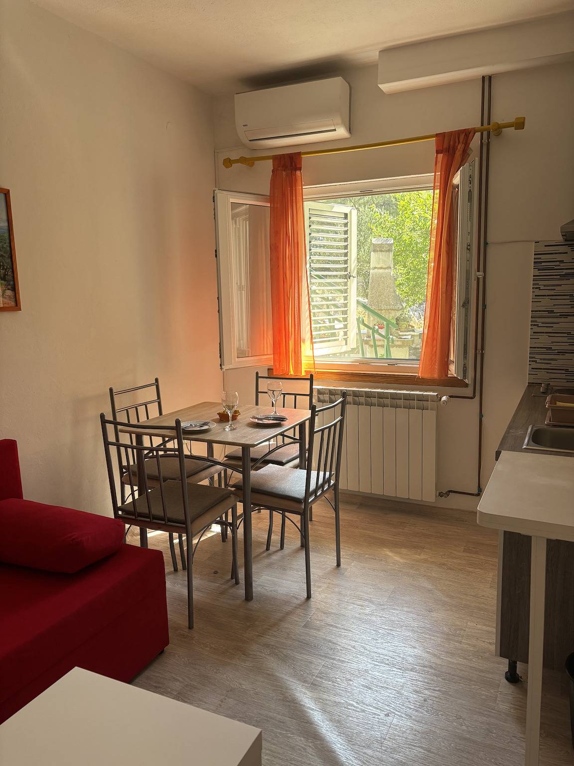 Geheel appartement, Apartment Moreno 1 with seaview in Poljica, Split-Dalmatië