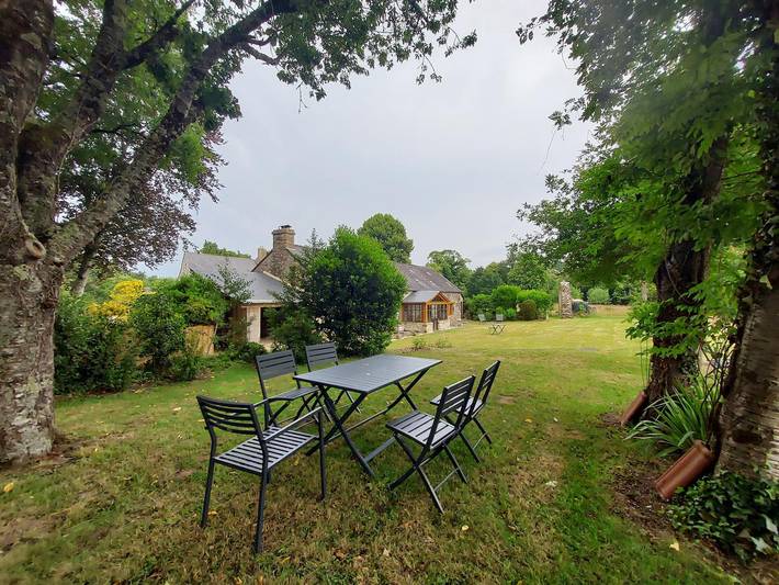 Gîte pour 7 personnes, avec Terrasse ainsi que Jardin et Vue à Plaudren - 4