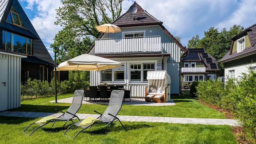 Ferienhaus für 7 Personen, mit Garten und Sauna sowie Balkon