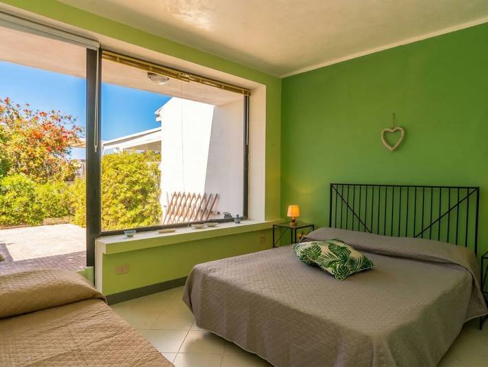 Location de vacances pour 6 personnes, avec jardin et terrasse à Stintino - 4