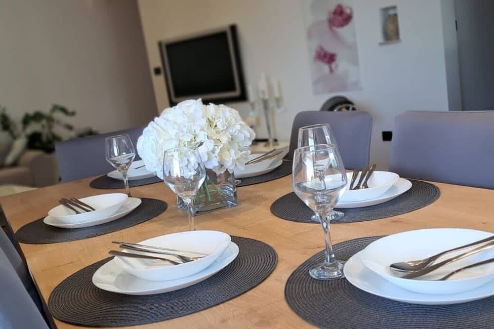 Entire apartment, Dubrovnik, large apartment, 3 rooms, 6 guests in Dubrovnik, Grad Dubrovnik