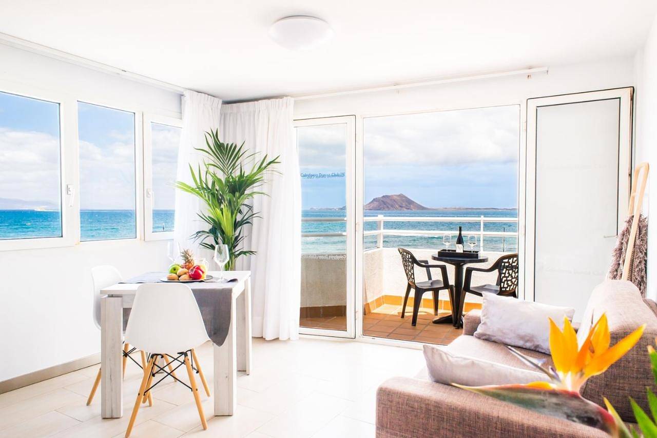 Aparthotel para 10 personas con jardín in Puerto de Corralejo, La Oliva