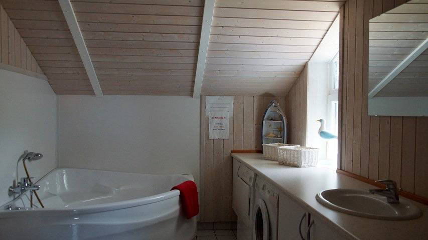 Kinderfreundliches Ferienhaus f?r 6 Personen mit Sauna, Whirlpool und Kaminofen in Otterndorf in Otterndorf, Cuxland