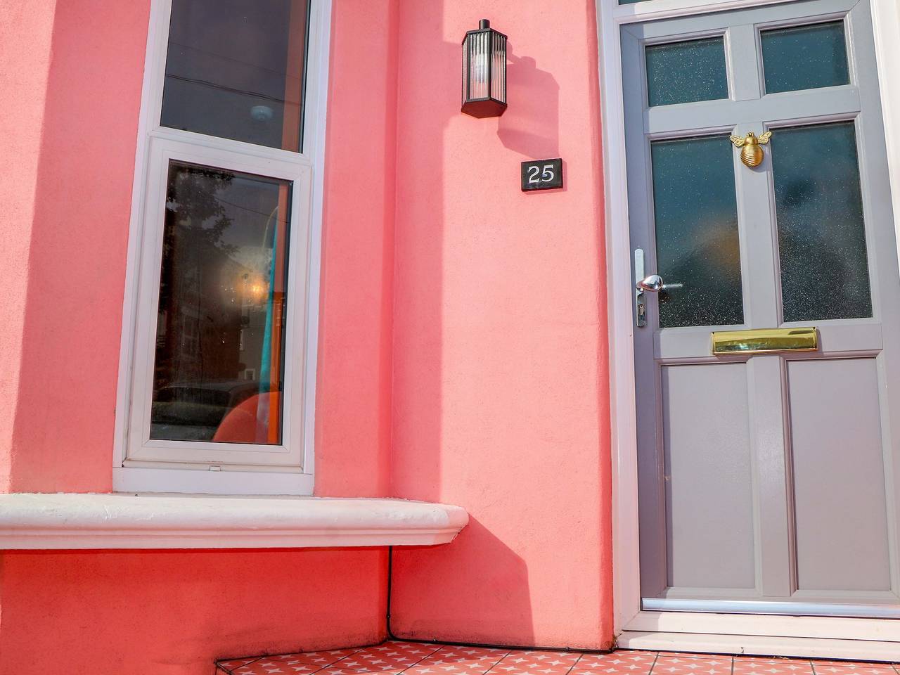 Hastings Heights in Hastings, Sussex Oriental