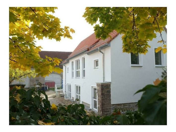 Ferienhaus für 5 Personen, mit Balkon und Garten