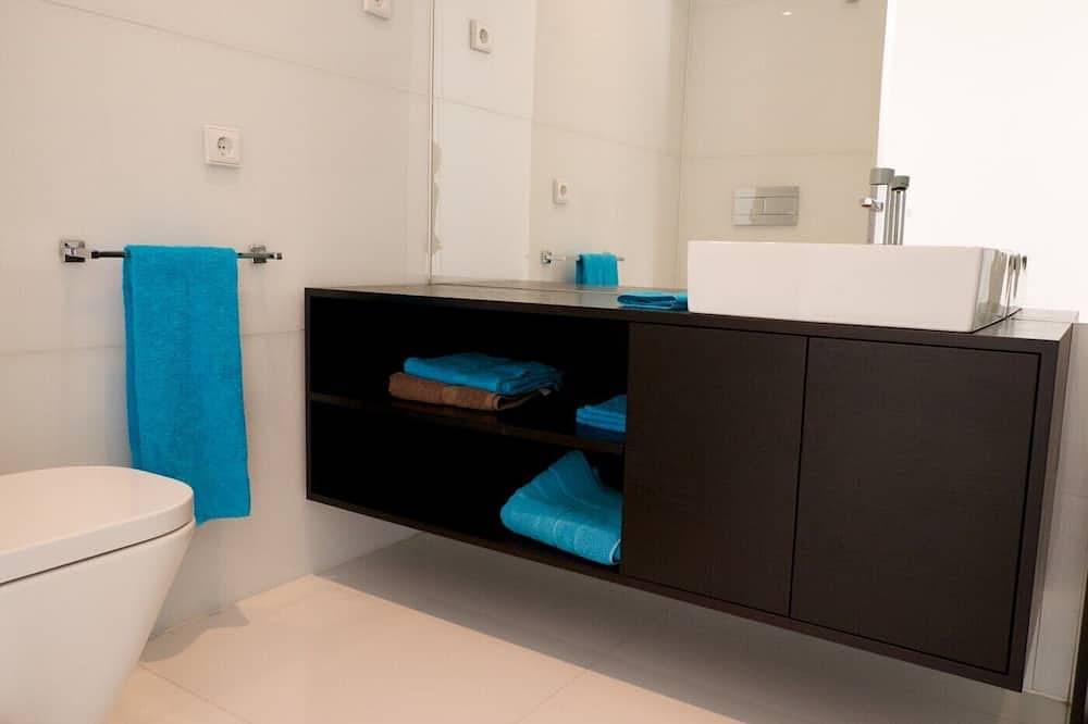 Ganze Wohnung, Stunning T2 Apartment With sea View in Fuseta, Moncarapacho e Fuseta