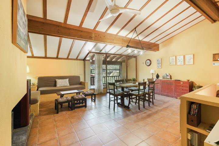 Chalet para 7 personas, con piscina para niños y jardín, Familias con niños en Garrotxa - 2