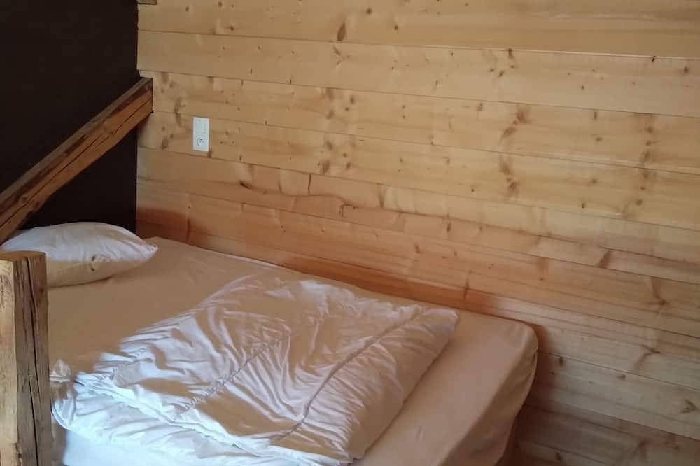 Apartamento entero, Gite 2-3 persons in Arçon, Doubs (desambiguación)