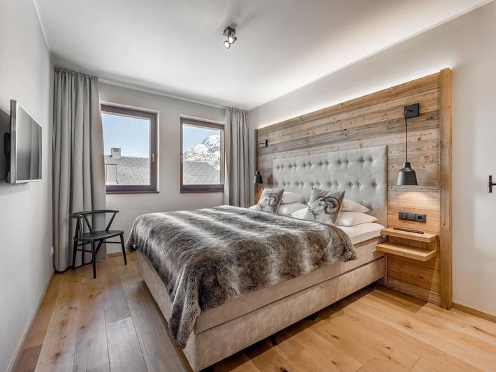 Hotel für 4 Personen, mit Balkon und Terrasse sowie Garten und Pool im Lechtal - 3