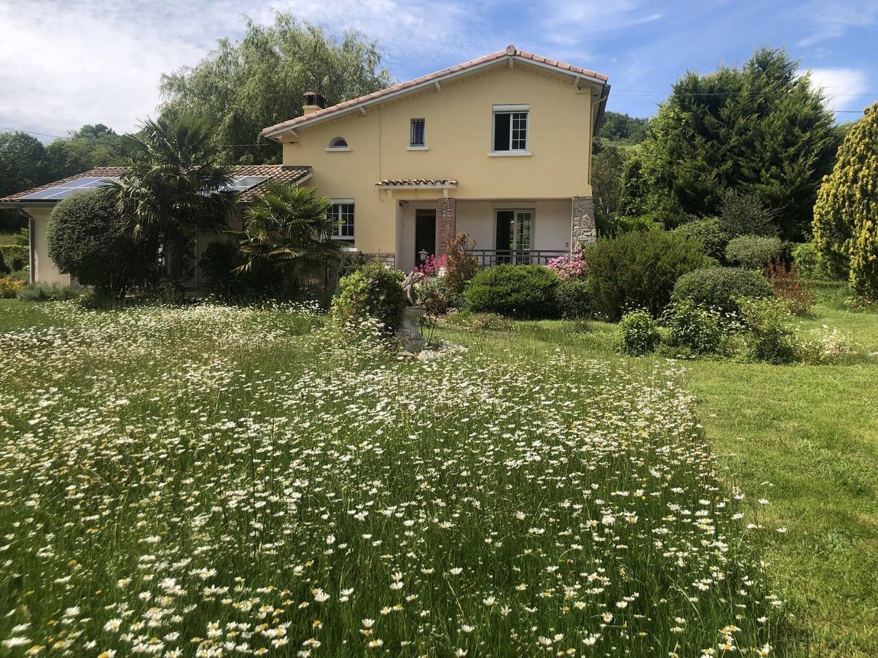Chambre double dans maison avec grand jardin - Chambre in Castelnau-Durban, Parc naturel régional des Pyrénées ariégeoises