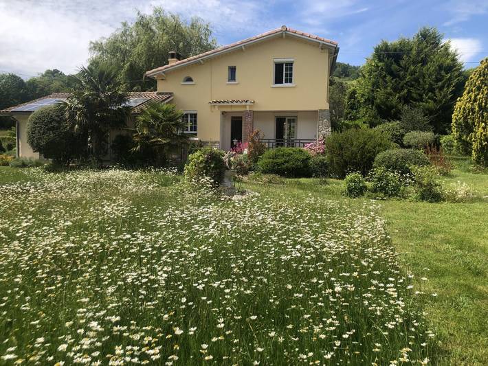 Location de vacances pour 2 personnes, avec jardin dans l' Ariège - 2