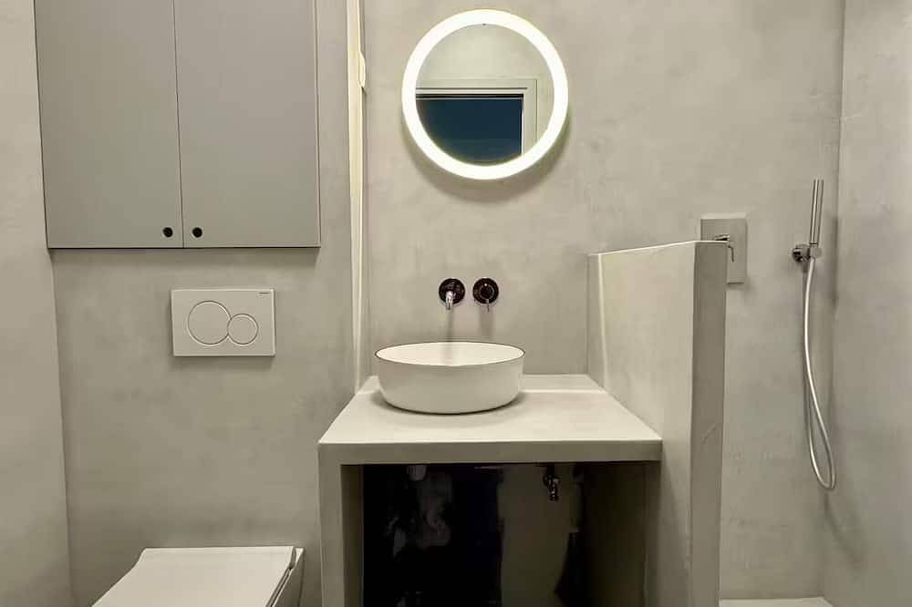 Apartamento entero, Cosy Studio 20 min from central Paris in Fontenay-sous-Bois, Valle del Marne