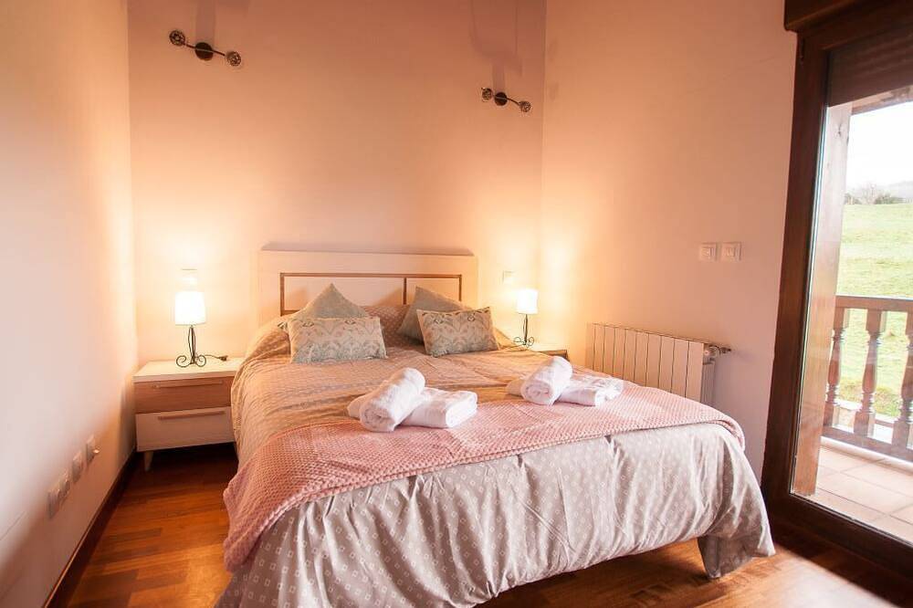 La Arcadia de Portillo House 3 in Val de San Vicente, Cantabrian Coast